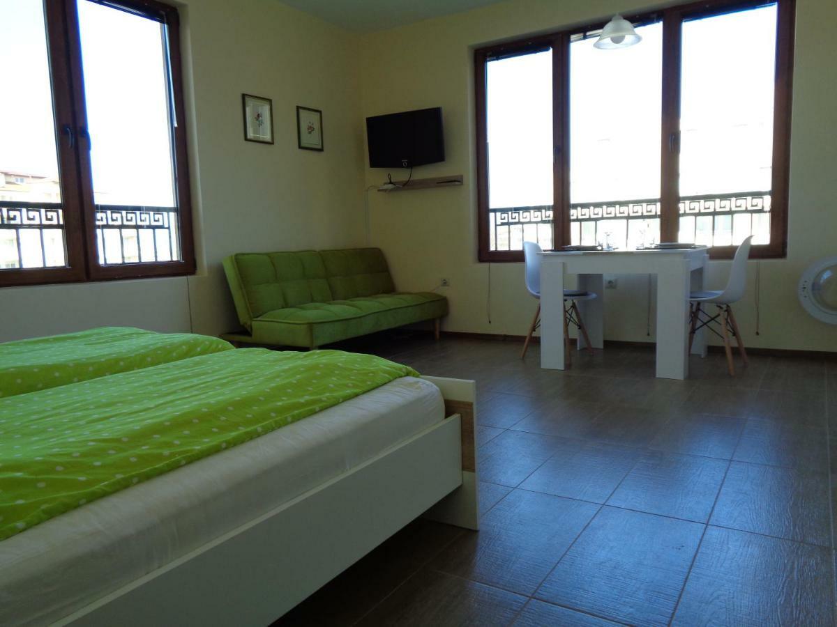 Nereya Palace Studio Mona Διαμέρισμα Πομόριε Εξωτερικό φωτογραφία